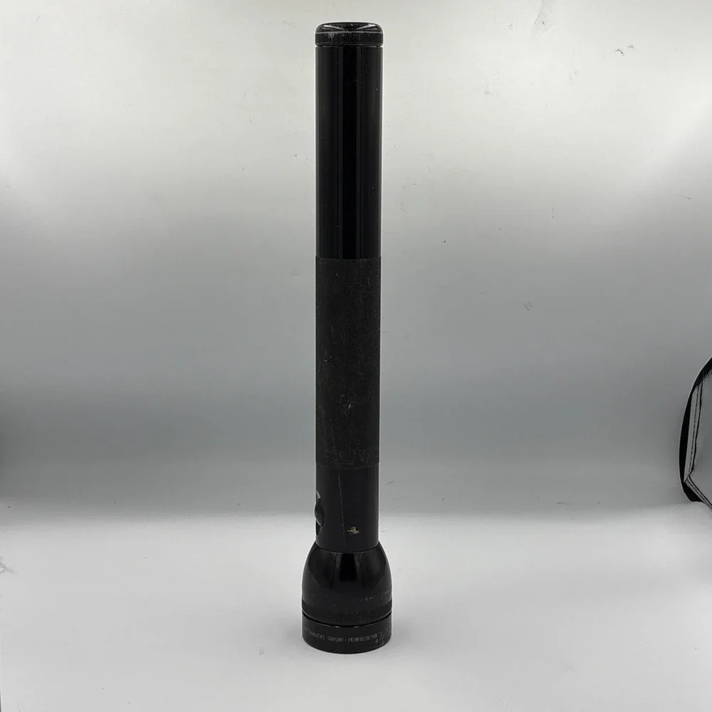 Vintage Maglite Flashlight 4D Cell Battery, Black 15